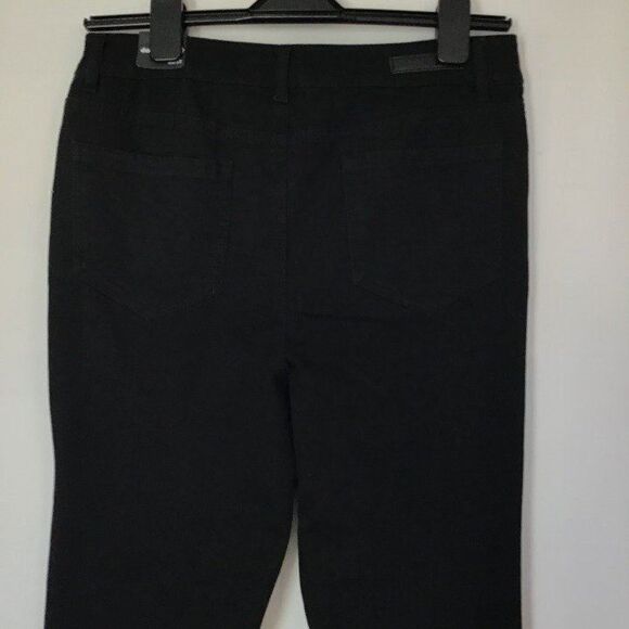 DOLLHOUSE Cropped Flare Jeans Size 13 - Picture 3 of 8